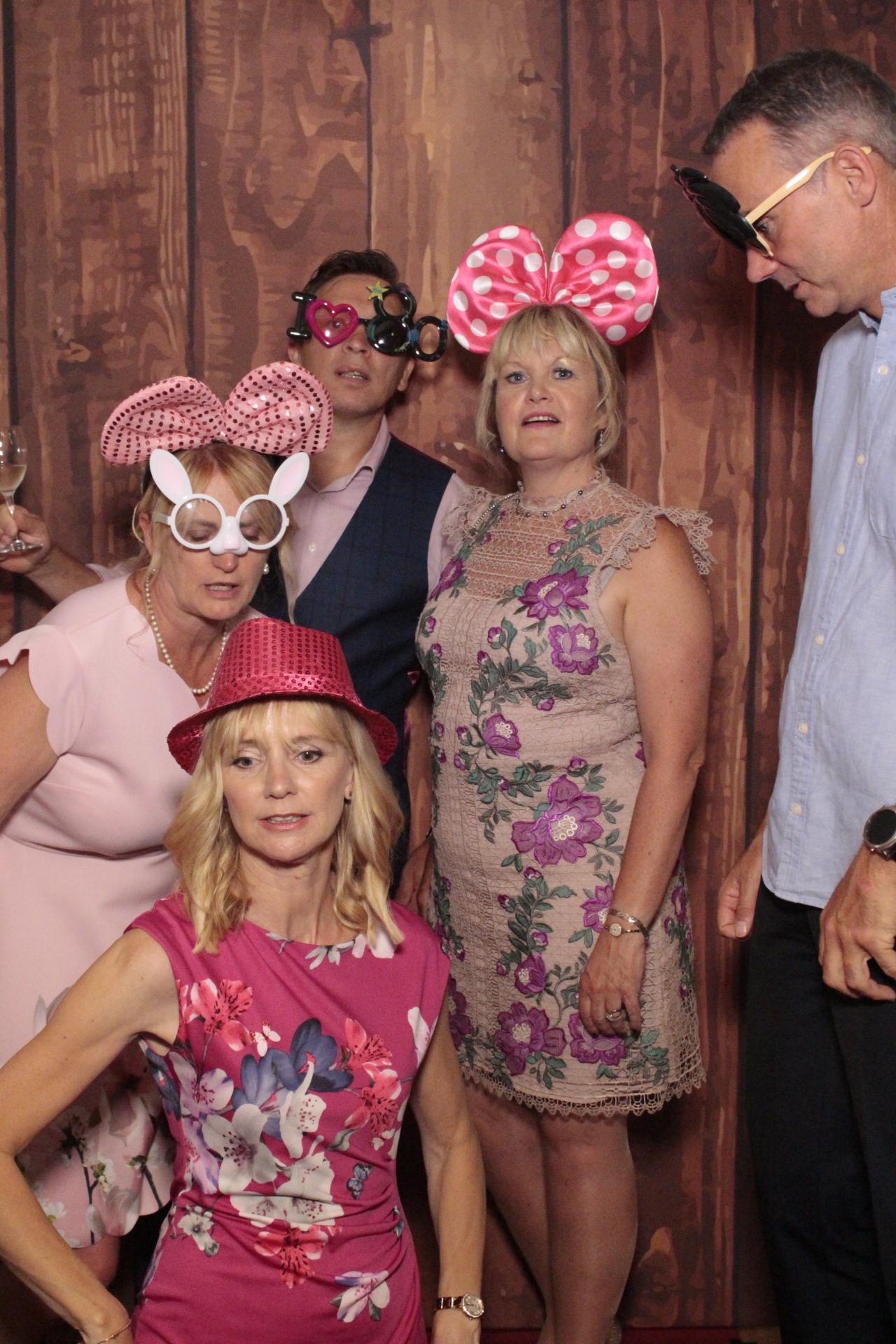 Samantha & Sean's Wedding | View more photos from the event at gallery.myphotoboothexperience.co.uk/u/MyPhotoBoothExperienceLtd/Samantha-Seans-Wedding